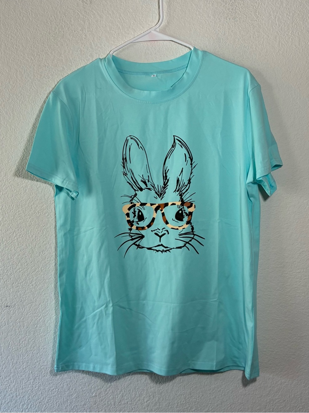 BUNNY GRAPHIC SHIRT, TEAL & ANIMAL PRINT MEDIUM